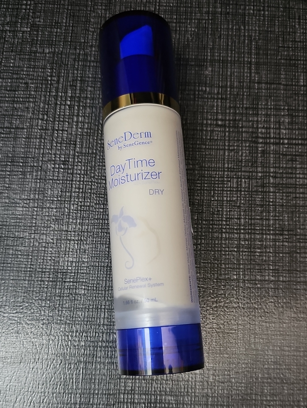SeneDerm DayTime Moisturizer - DRY FORMULA...OLD PACKAGING